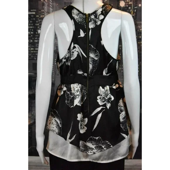 Charlotte Russe size M Sleeveless Racer Back Black and White Floral Print Top - Picture 6 of 7